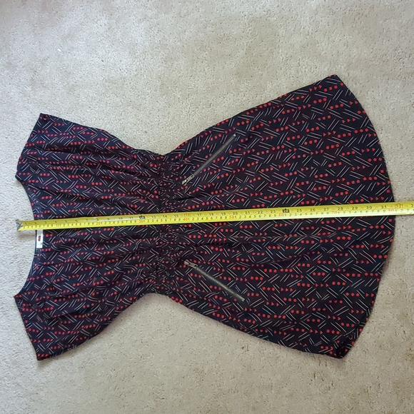 ⭐️ 3/$15 ⭐️ Cute dress - Picture 6 of 7